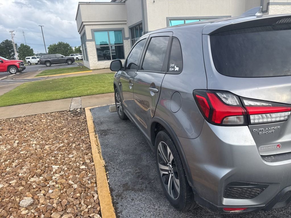 Used 2020 Mitsubishi Outlander Sport ES FWD image 5