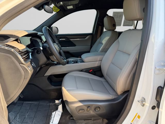 Used 2024 GMC Acadia Elevation w/ Black Edition FWD image 10