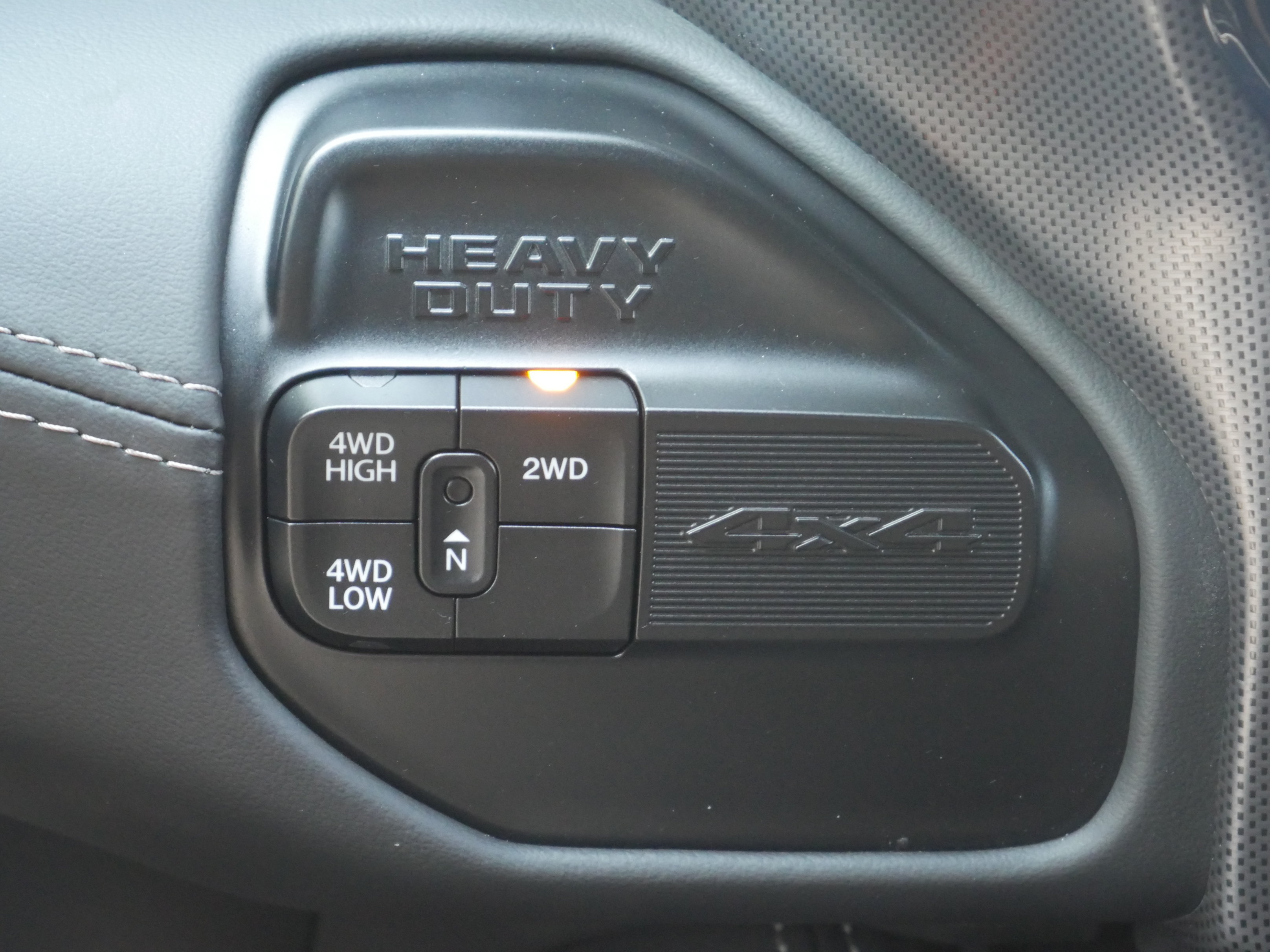 Used 2022 RAM 3500 Limited AWD/4WD image 10