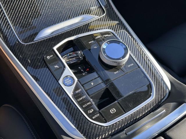 New 2026 BMW X5 M60i image 17