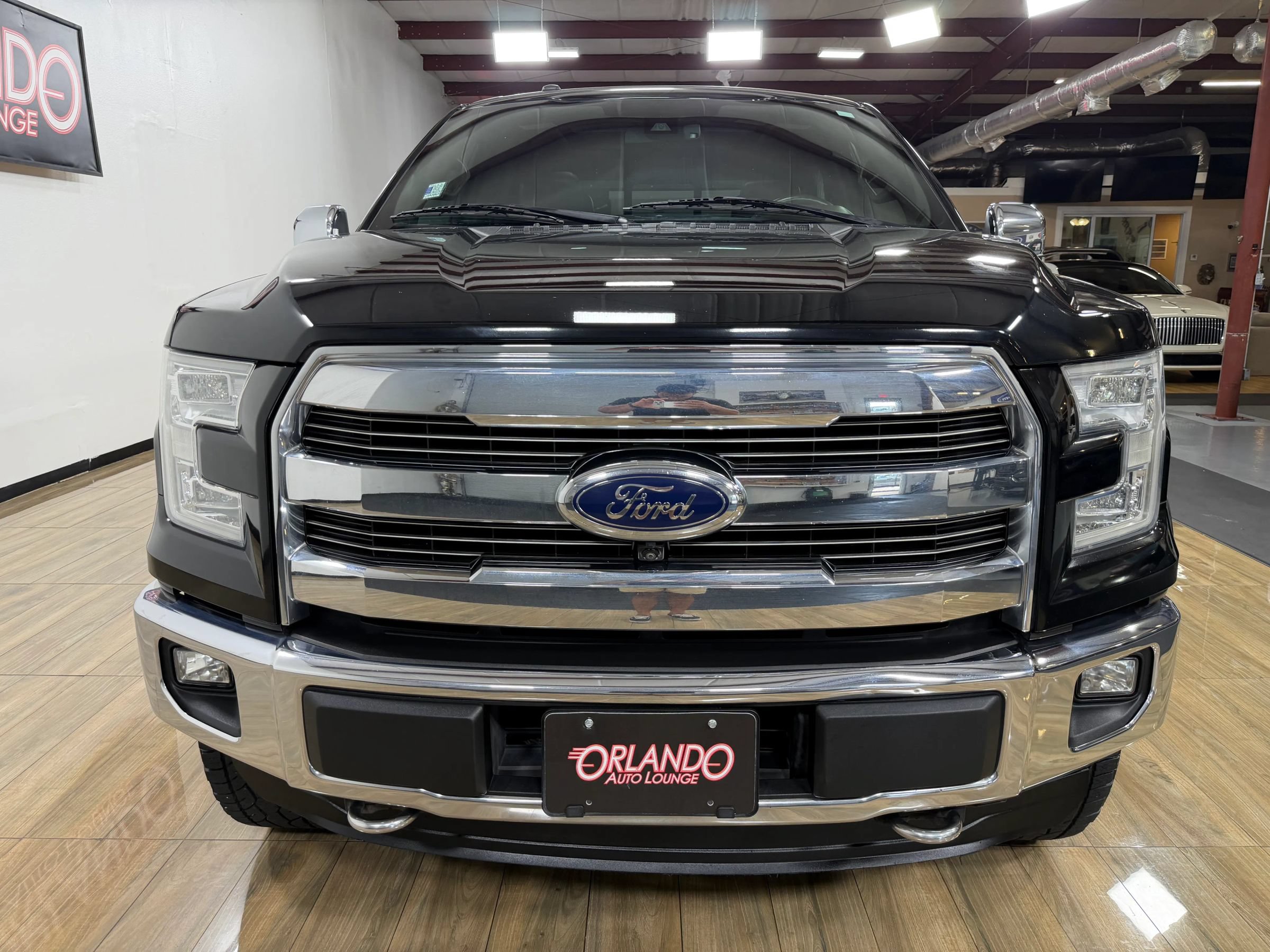 Used 2016 Ford F150 King Ranch w/ Equipment Group 601A Luxury AWD/4WD image 2