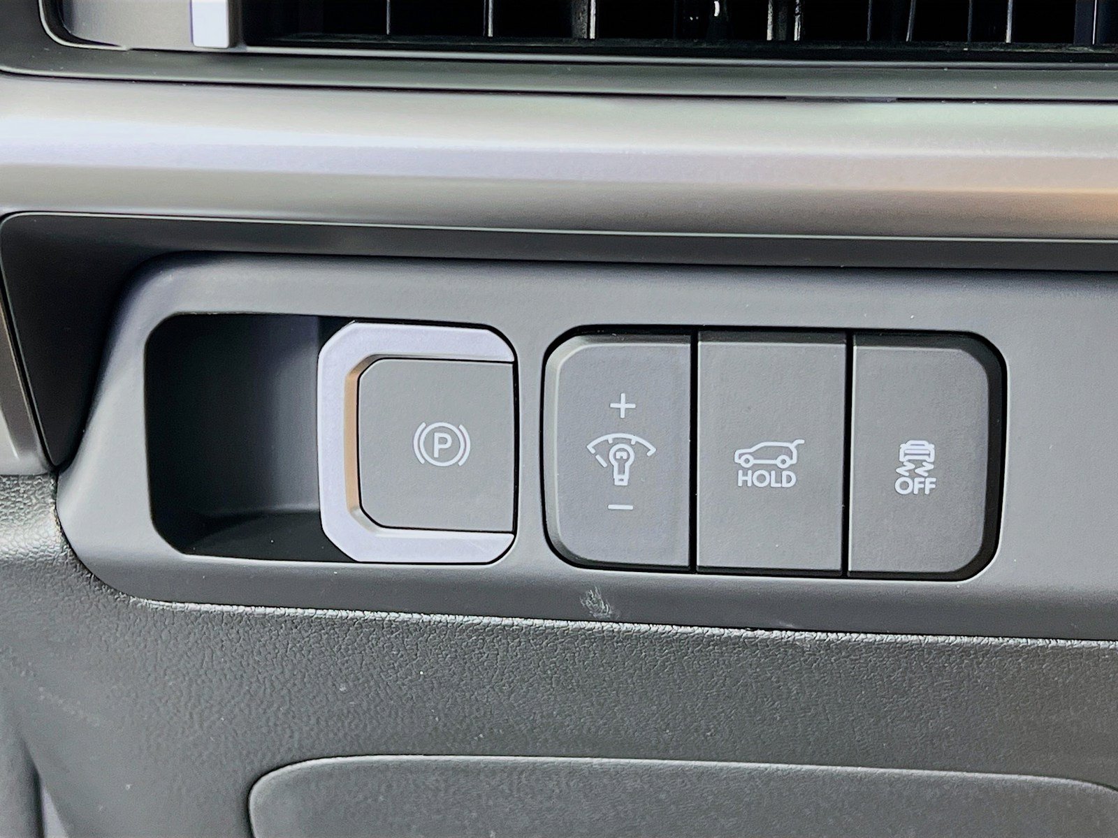New 2025 Hyundai Santa Fe SEL AWD/4WD image 13