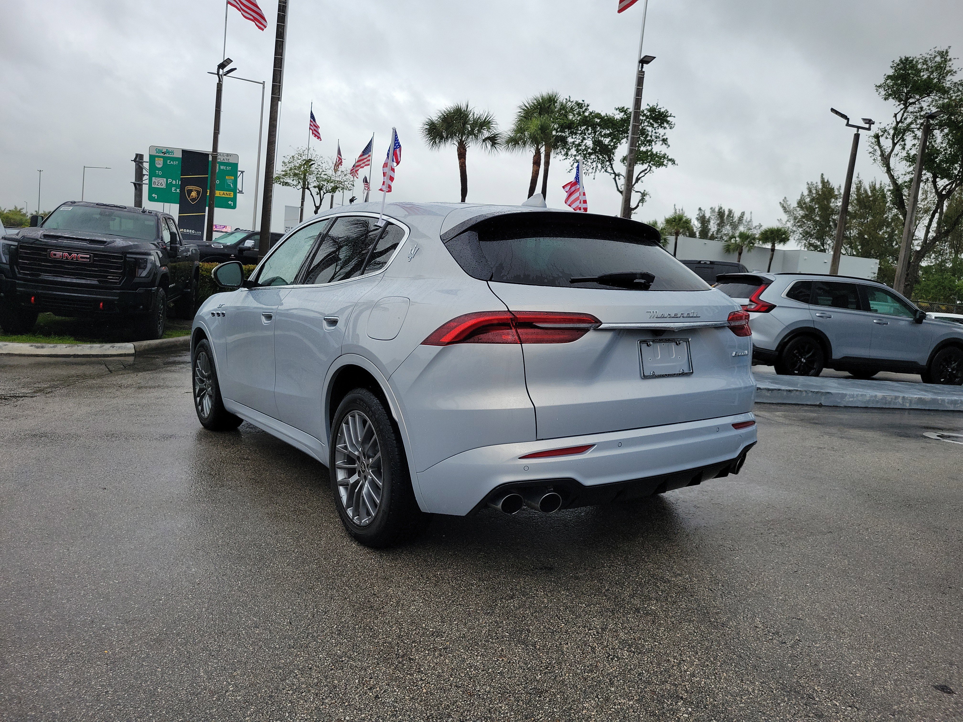 Used 2023 Maserati Grecale GT image 7