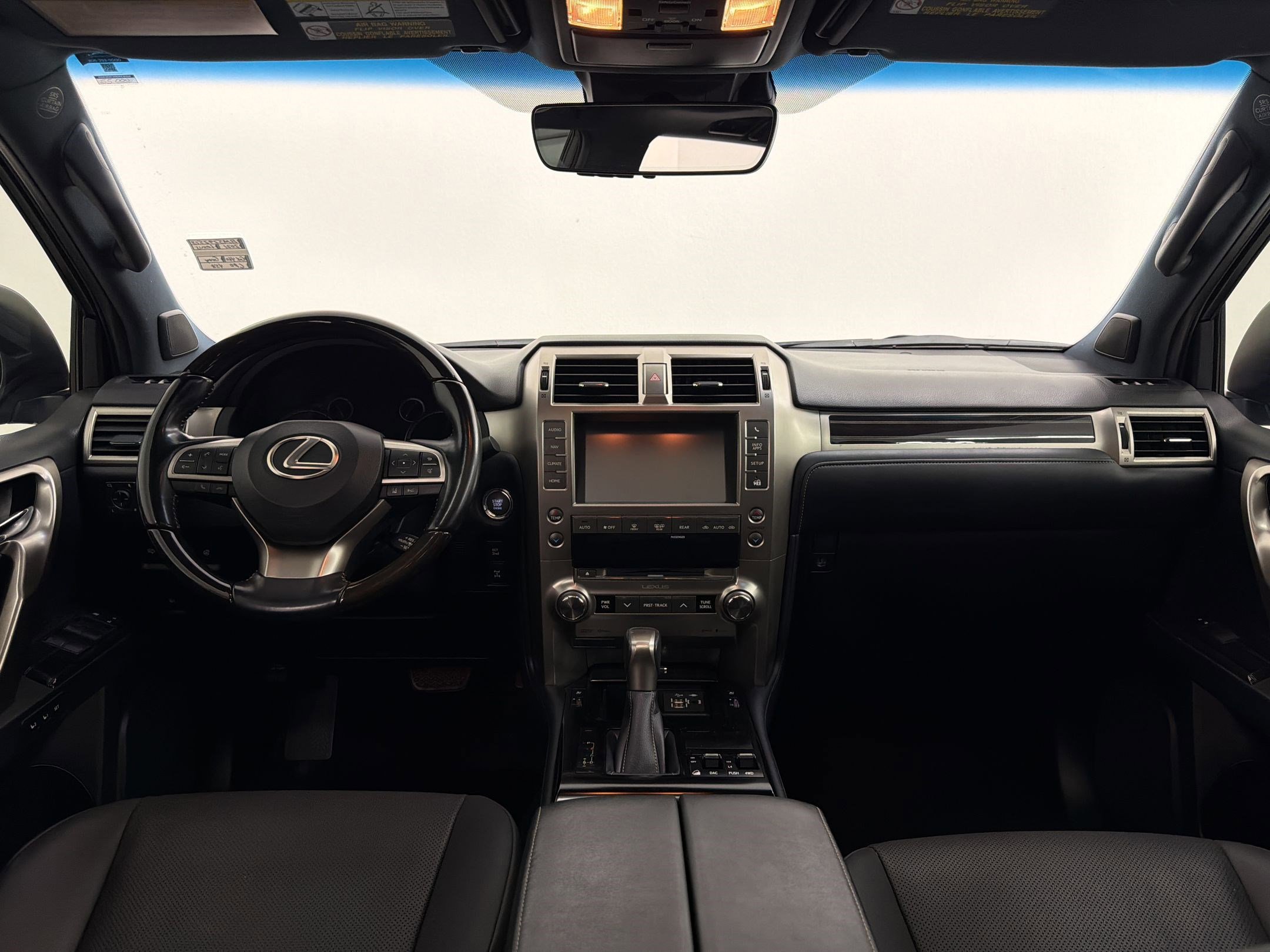 Used 2021 Lexus GX 460 Premium w/ Premium Package AWD/4WD image 17