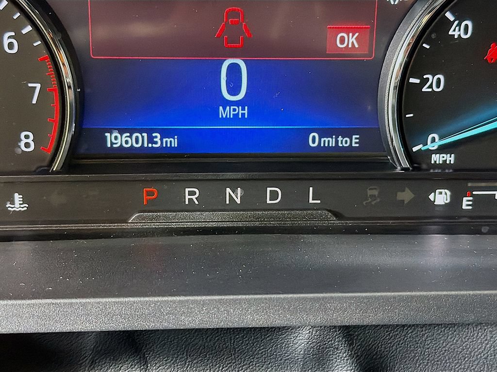 Used 2024 Ford Explorer XLT w/ Equipment Group 202A AWD/4WD image 31
