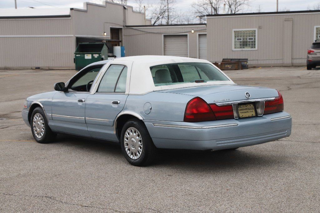 Used 2004 Mercury Grand Marquis GS image 4