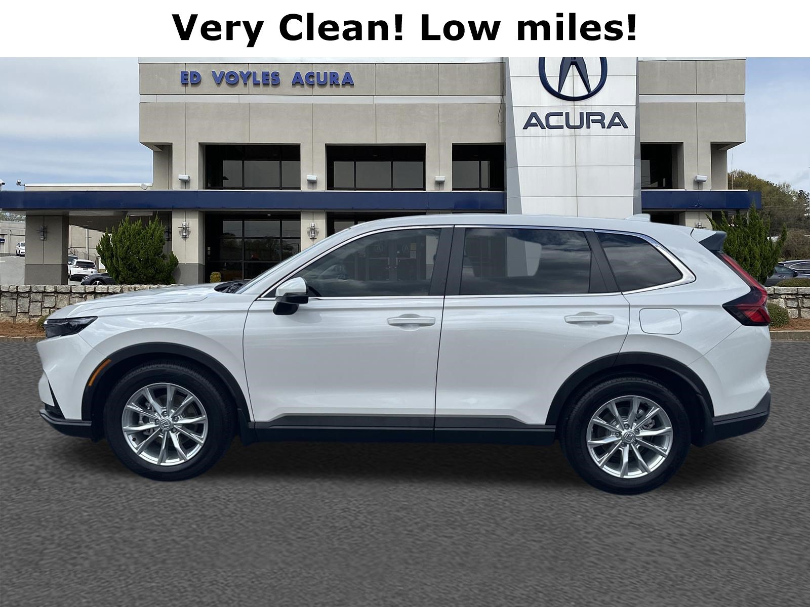 Used 2025 Honda CR-V EX image 8