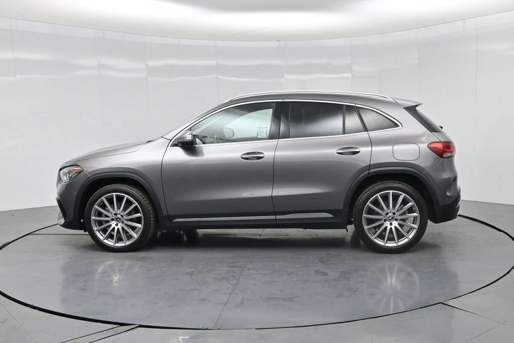 Used 2022 Mercedes-Benz GLA 250 4MATIC image 36