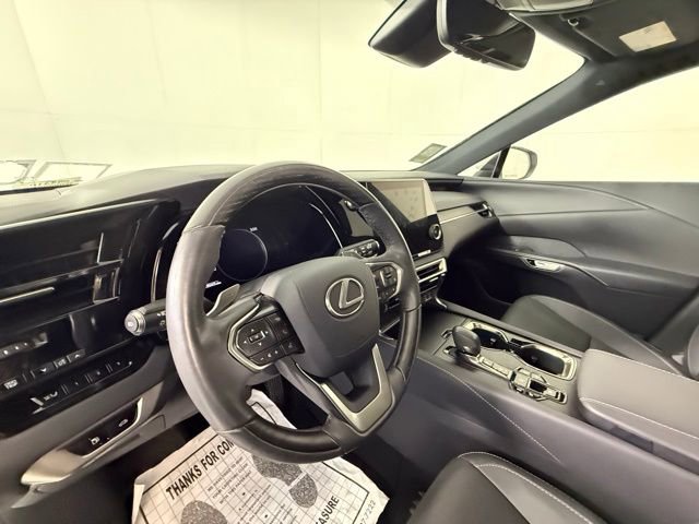 Used 2024 Lexus RX 350 Premium w/ Accessory Package (Z1) AWD/4WD image 10