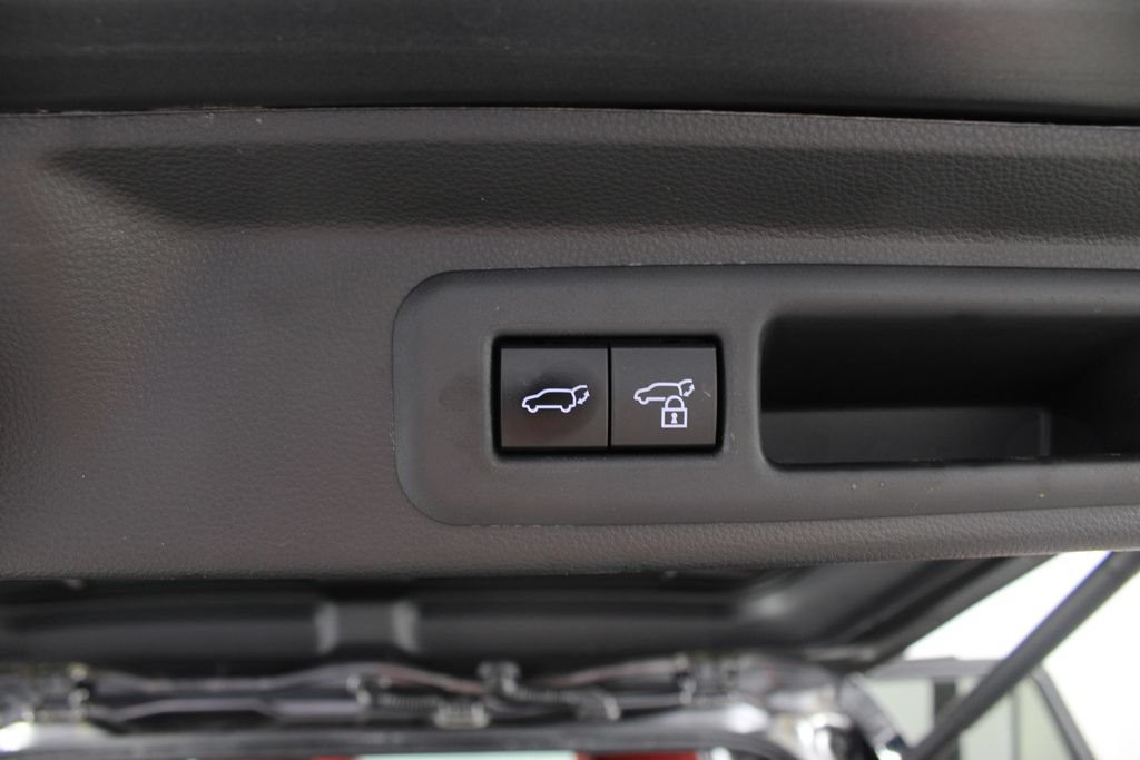 Used 2024 Toyota Sequoia TRD Pro AWD/4WD image 24
