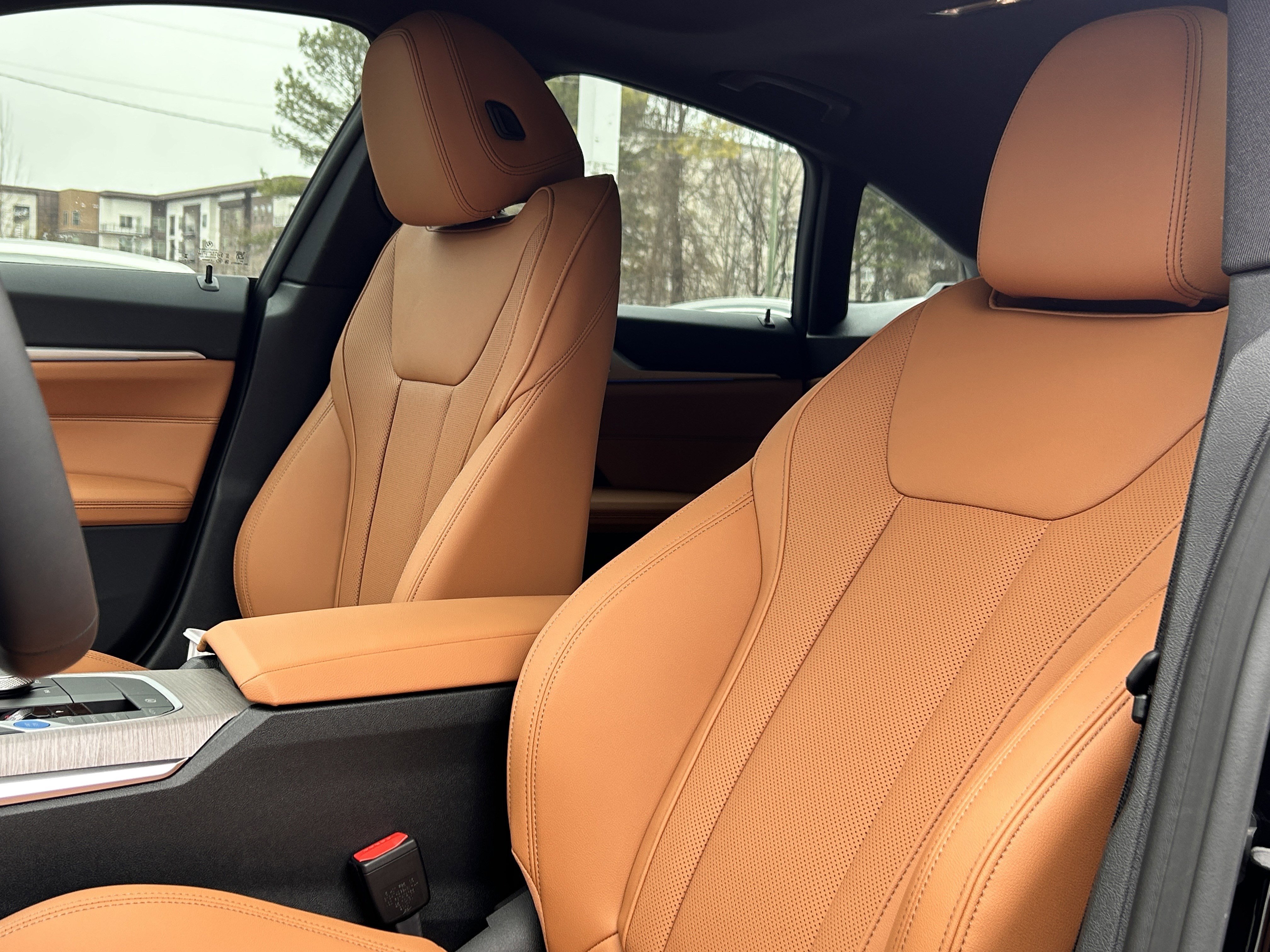 Used 2026 BMW i4 eDrive40 w/ Parking Assistance Package image 25