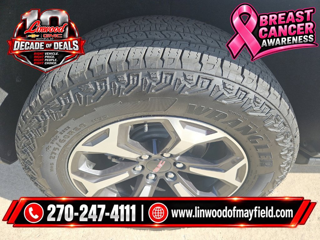 Used 2025 GMC Yukon AT4 Ultimate AWD/4WD image 7