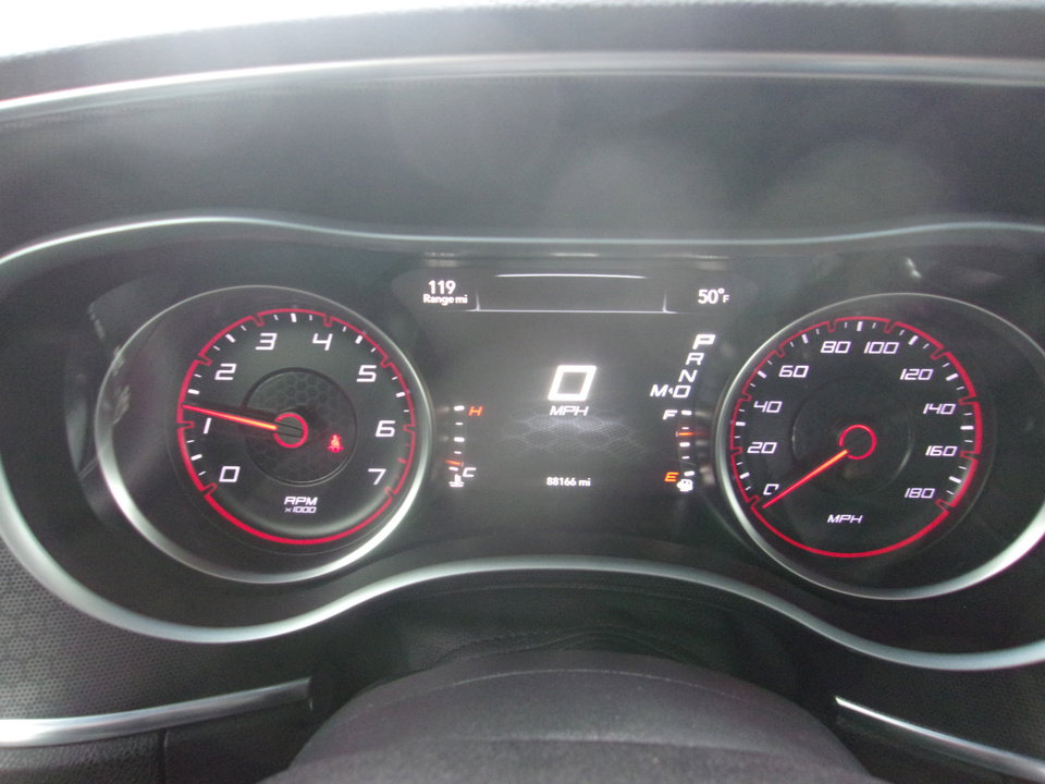 Used 2016 Dodge Charger R/T Scat Pack w/ Technology Group image 10