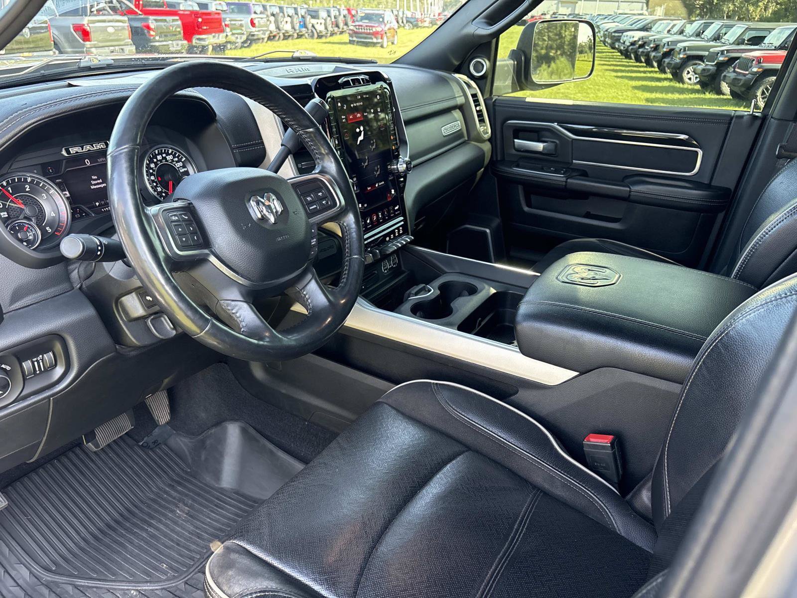 Used 2019 RAM 2500 Laramie AWD/4WD image 23