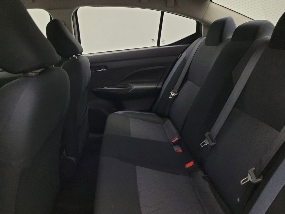 Used 2024 Nissan Versa SV FWD image 18