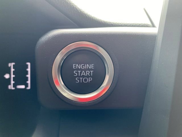 Used 2025 Toyota 4Runner SR5 image 9