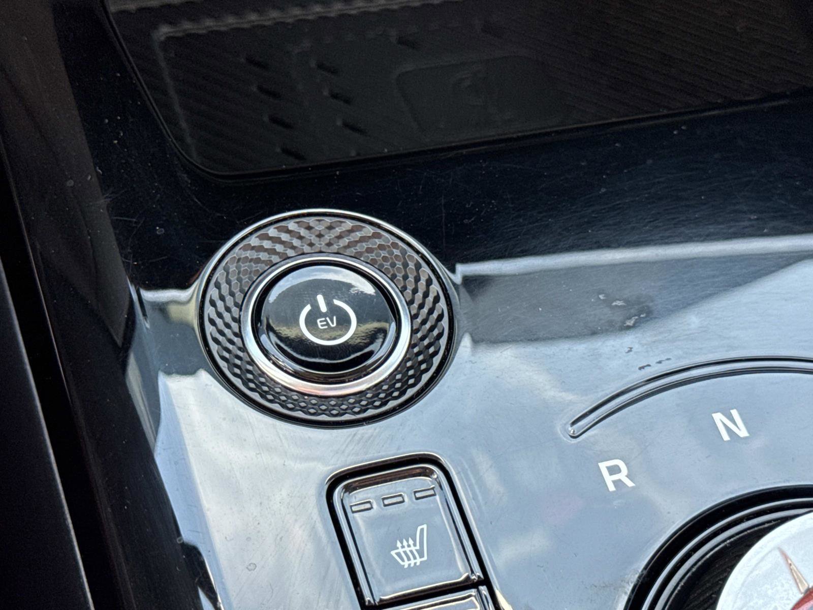 Used 2025 Kia Niro Wave image 26