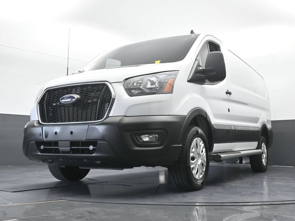 Used 2024 Ford Transit 250 Low Roof w/ Exterior Upgrade Package RWD image 42