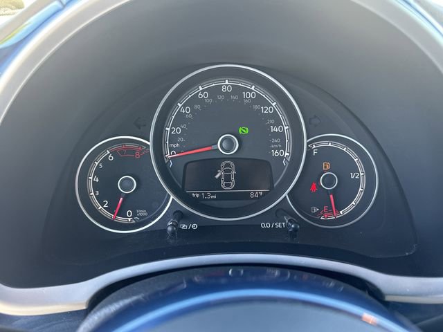 Used 2018 Volkswagen Beetle 2.0T SE image 15