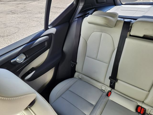 New 2026 Volvo XC40 B5 Plus w/ Protection Package Premier AWD/4WD image 13