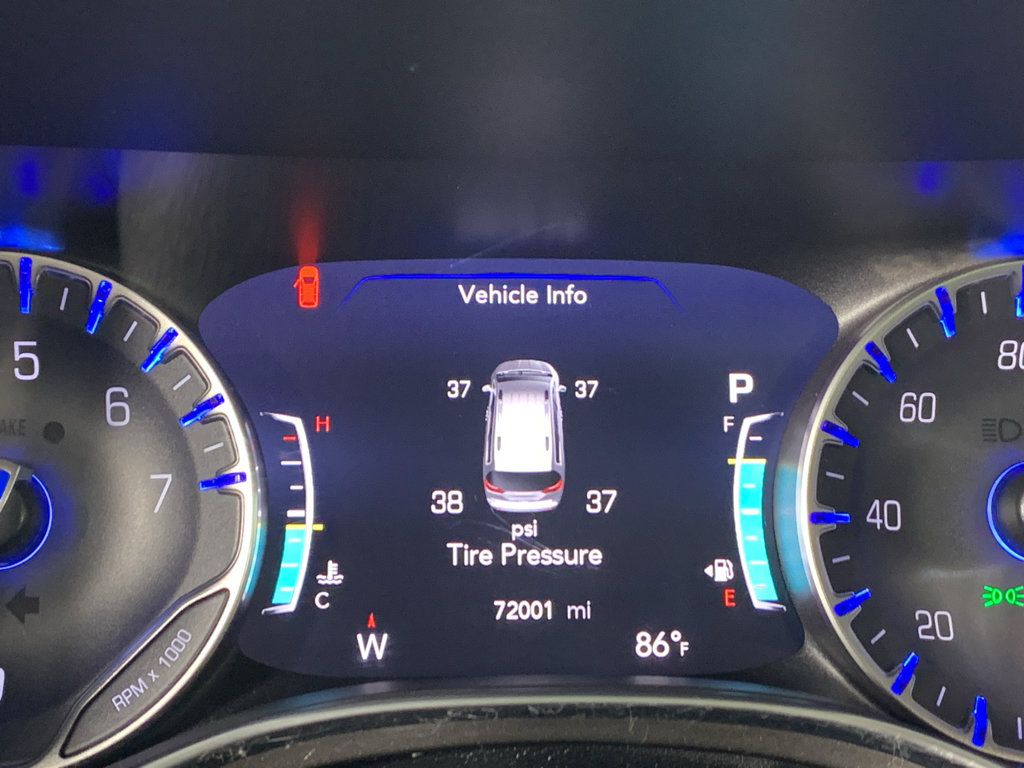 Used 2019 Chrysler Pacifica Limited FWD image 23