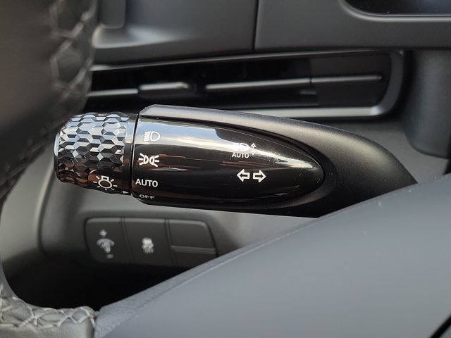 New 2026 Hyundai Elantra SEL Sport FWD image 21