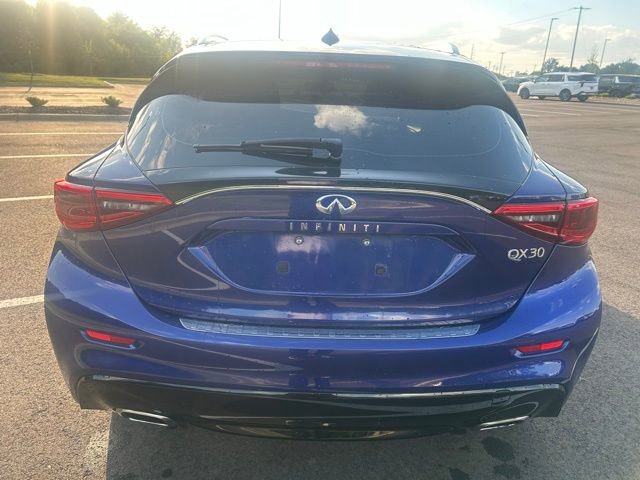Used 2019 INFINITI QX30 image 5