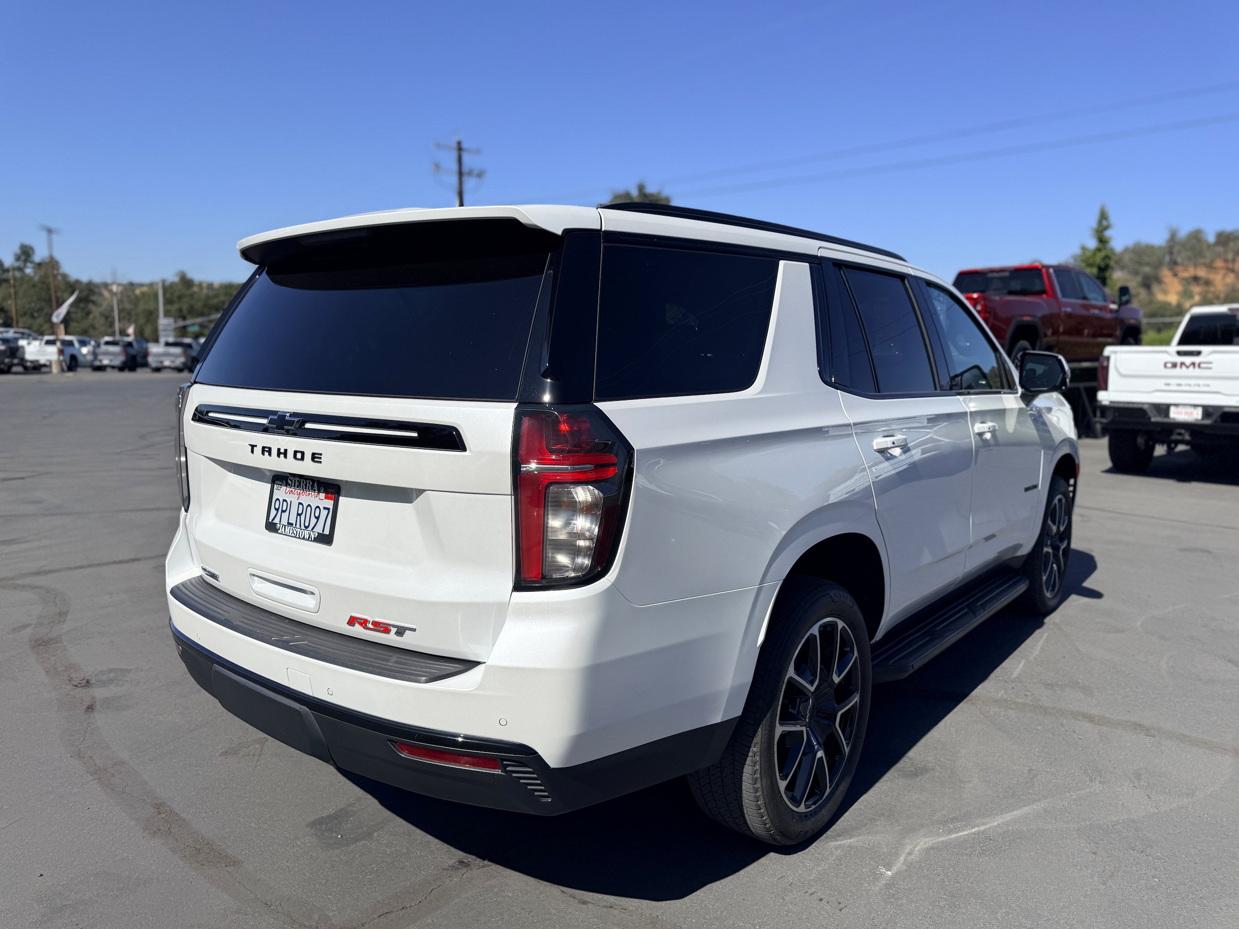 Used 2024 Chevrolet Tahoe RST w/ Luxury Package AWD/4WD image 6