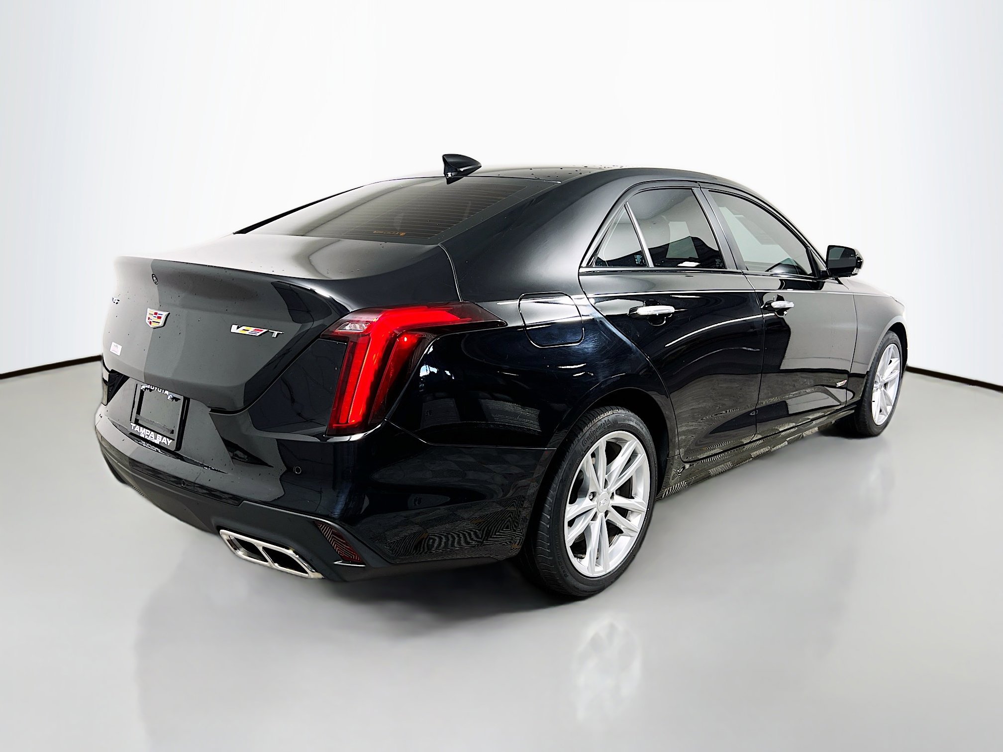 Used 2022 Cadillac CT4 Luxury w/ Sun And Sound Package image 4