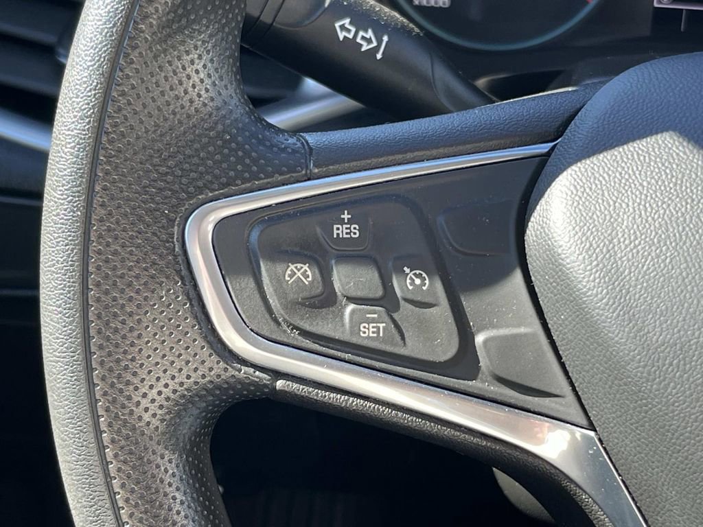 Used 2022 Chevrolet Malibu LT image 27