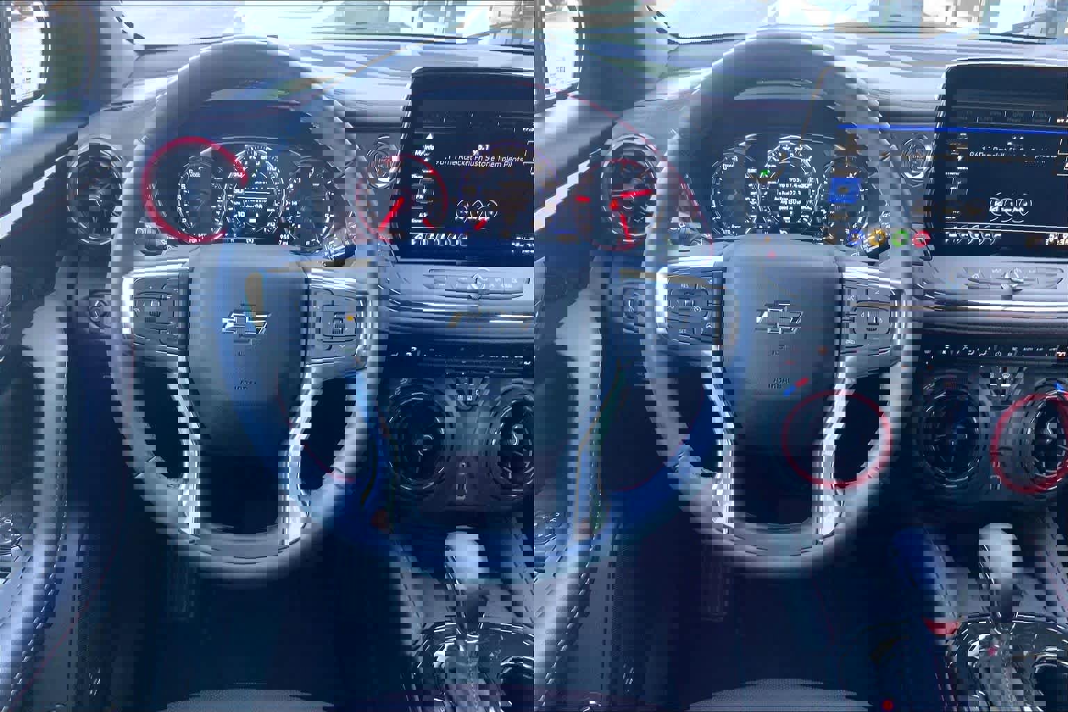 Used 2025 Chevrolet Blazer RS image 5