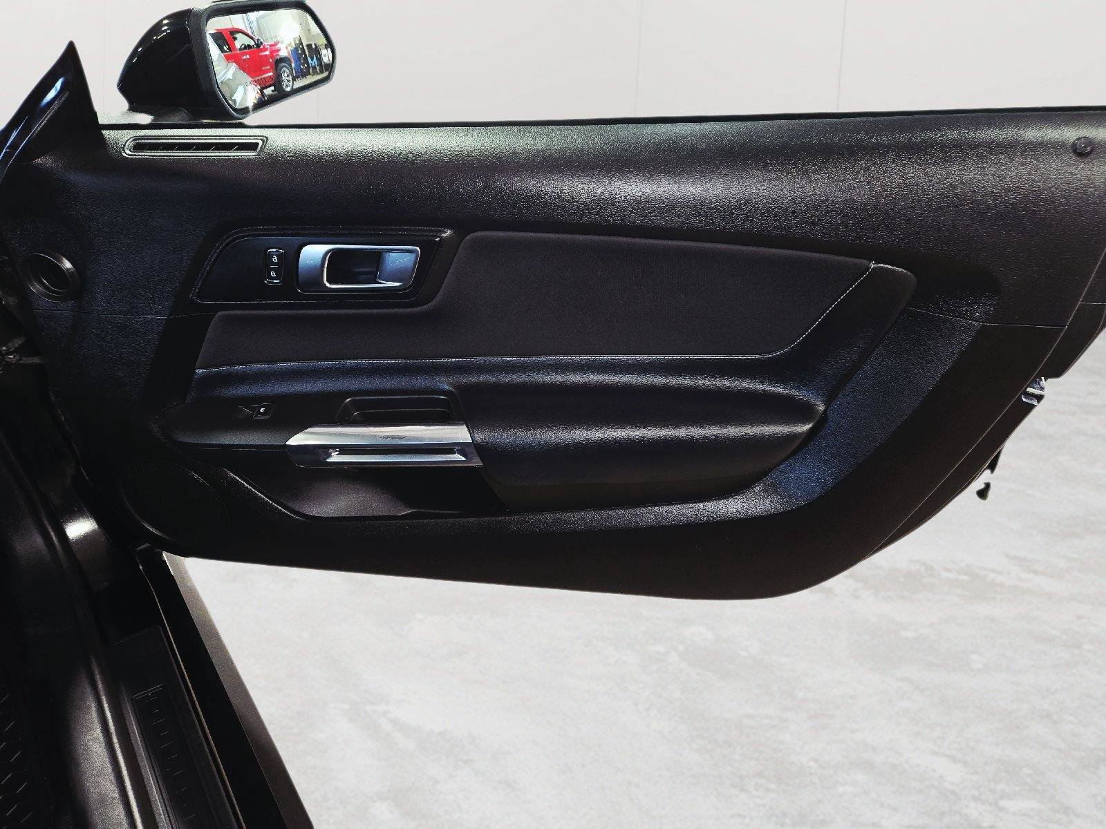 Used 2021 Ford Mustang GT RWD image 42