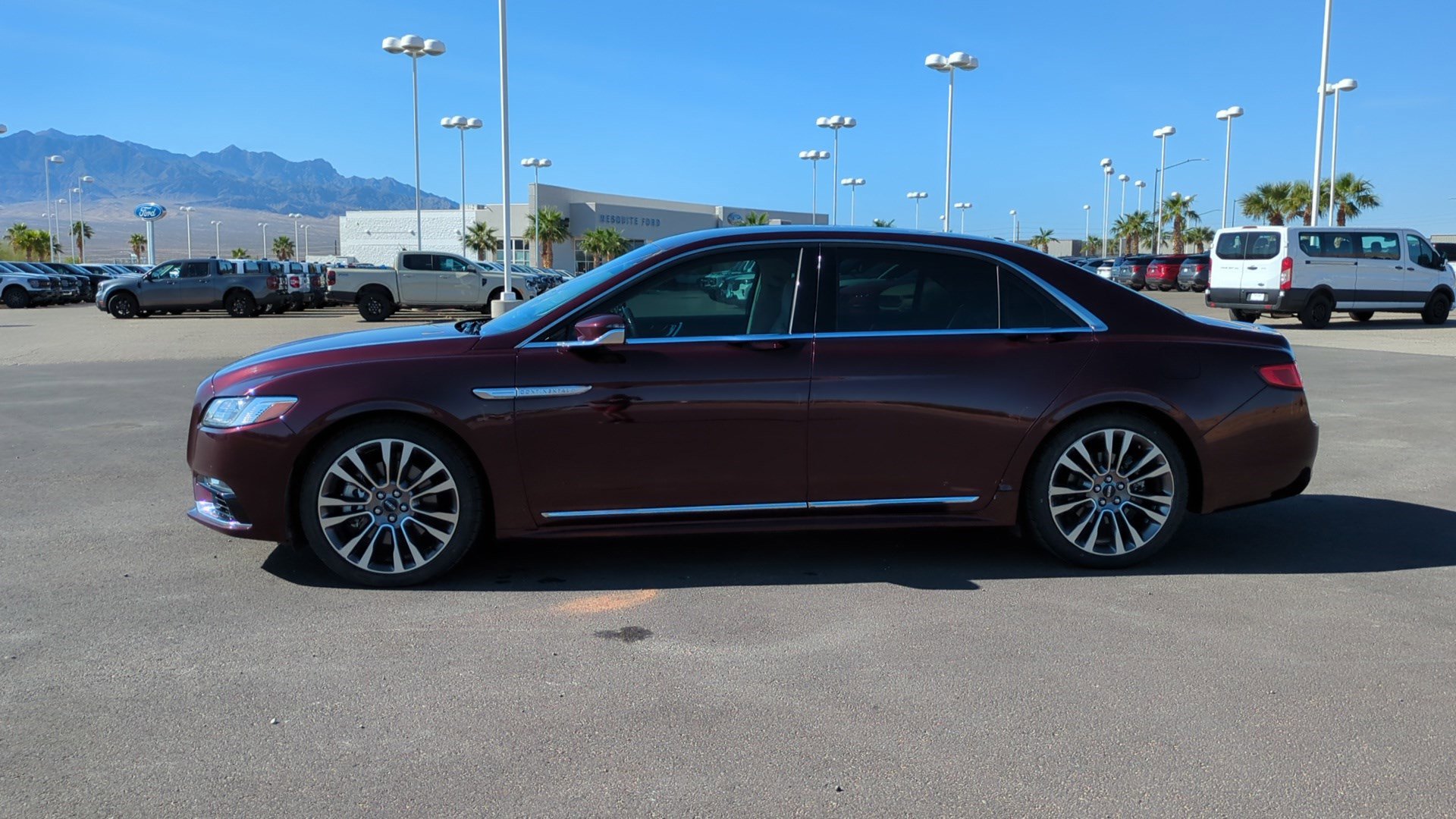 Used 2017 Lincoln Continental Reserve image 7