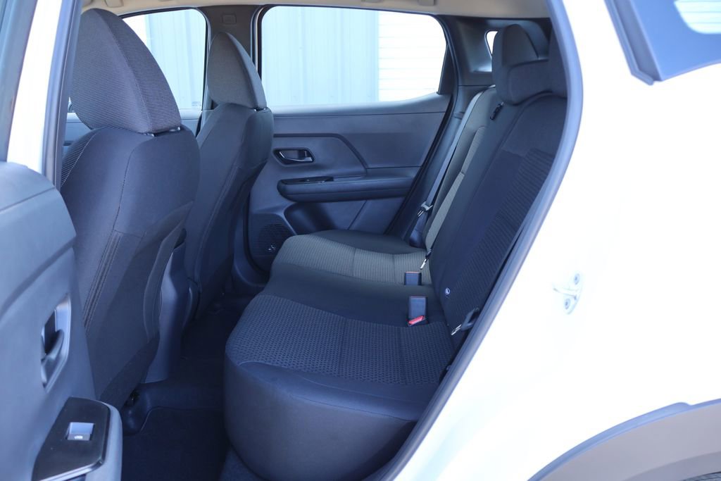 New 2026 Nissan Kicks S image 8