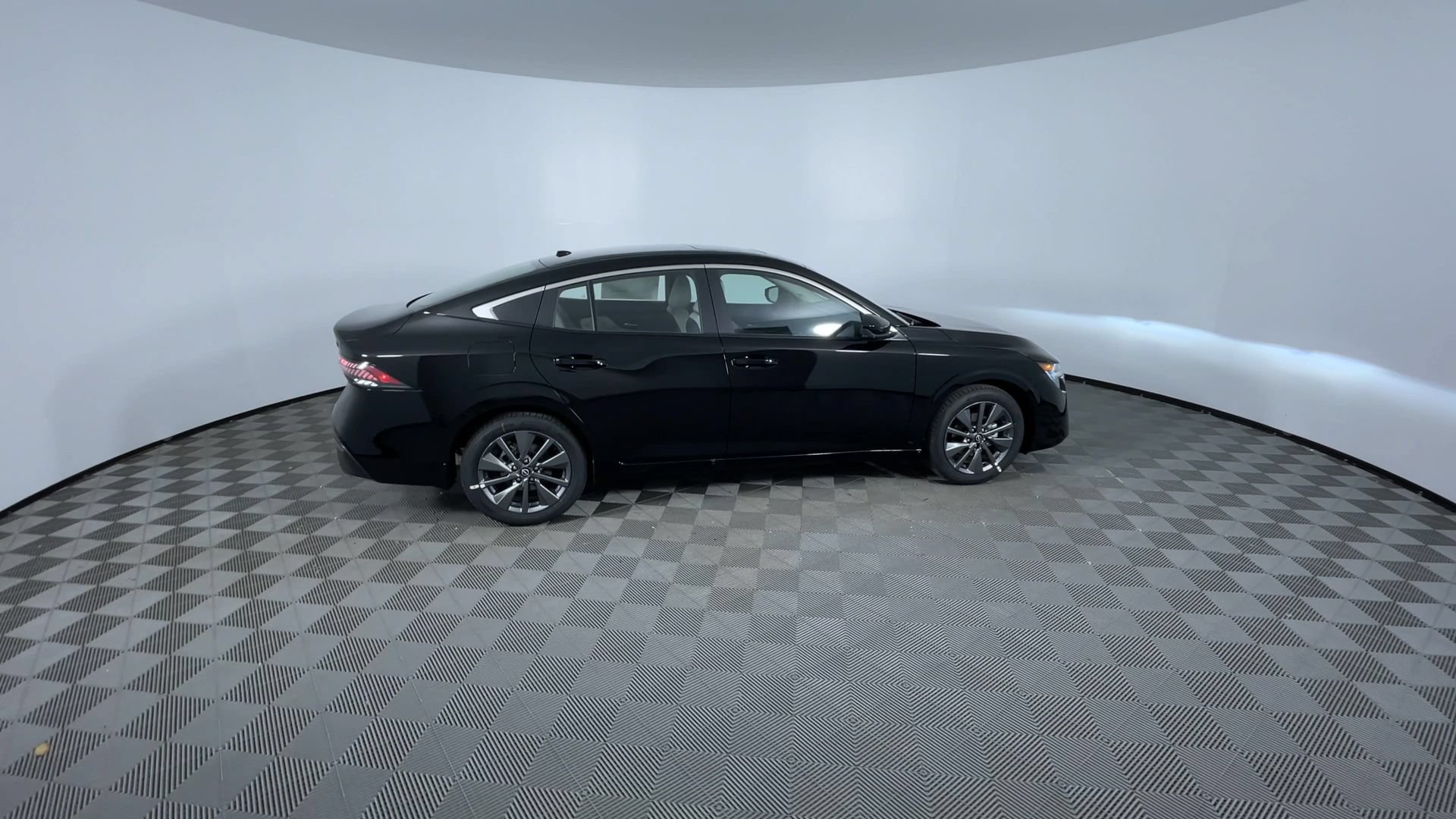 New 2026 Nissan Sentra SL w/ Floor Mat Package FWD image 9