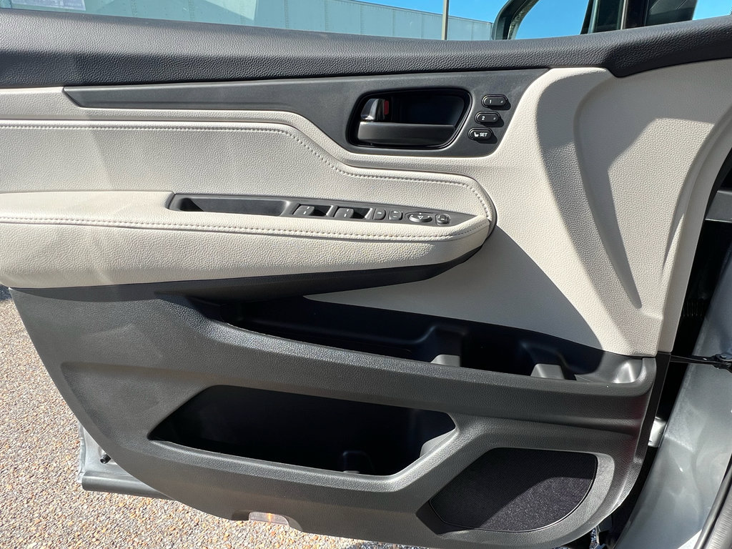 New 2026 Honda Odyssey EX-L image 18