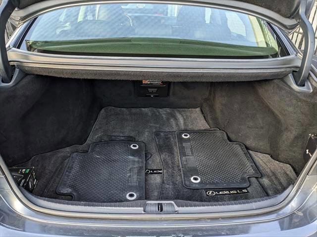 Used 2017 Lexus LS 460 AWD w/ Comfort Package image 15