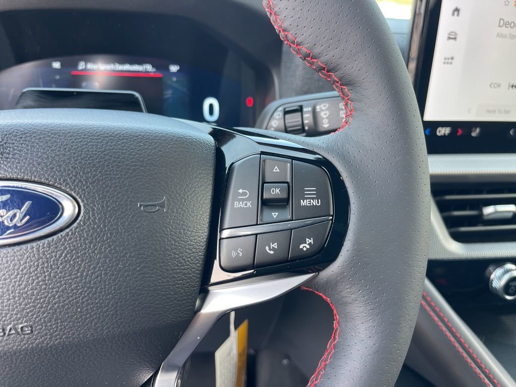 New 2026 Ford Explorer ST-Line w/ ST-Line Street Pack image 16
