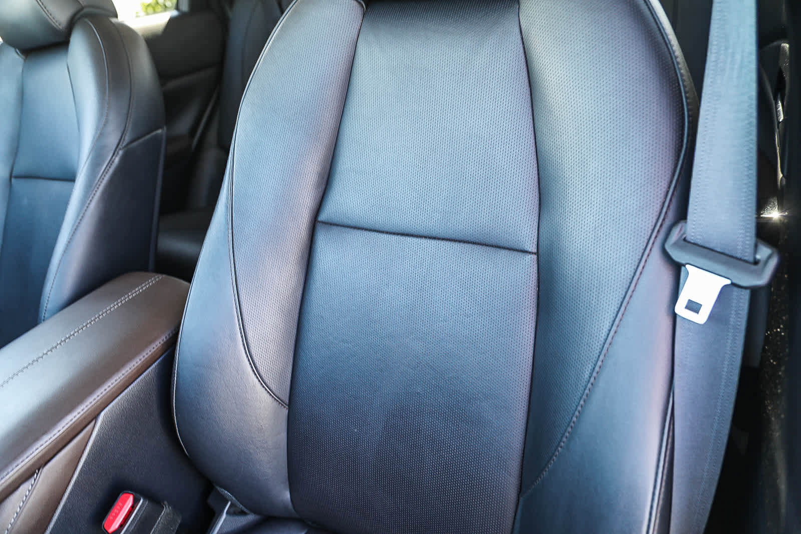 Used 2024 MAZDA CX-30 AWD 2.5 S w/ Premium Package image 24