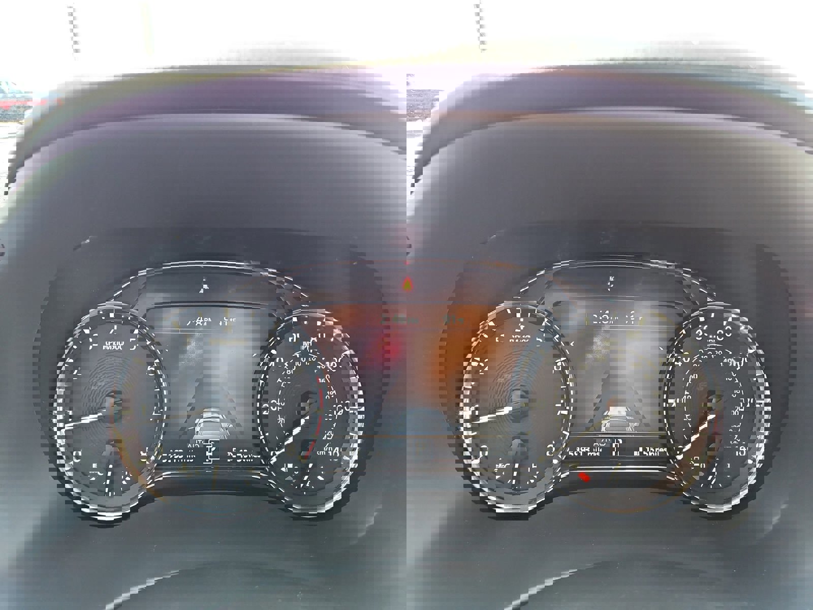 Used 2024 INFINITI QX80 Luxe AWD/4WD image 18