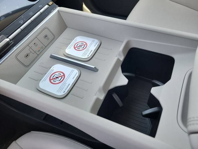 New 2026 Hyundai Santa Fe SE FWD image 16