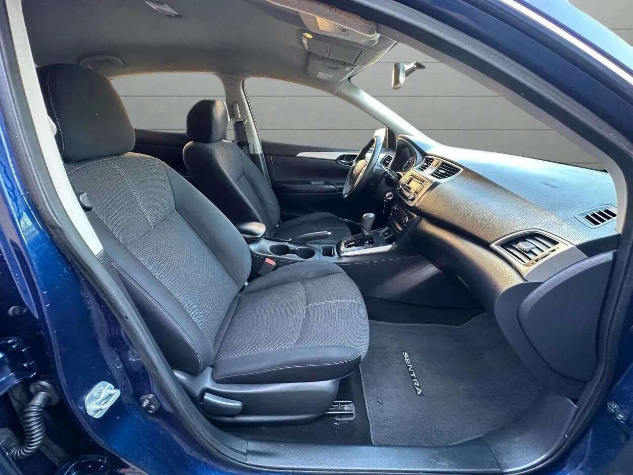 Used 2017 Nissan Sentra S image 25