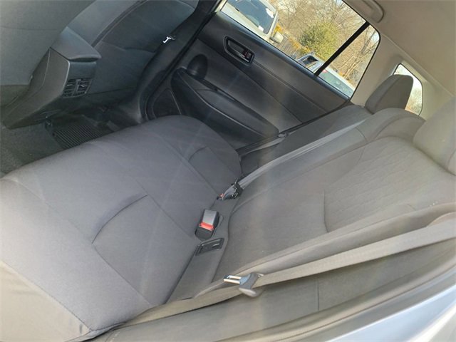 Used 2024 Toyota Corolla Cross LE image 10