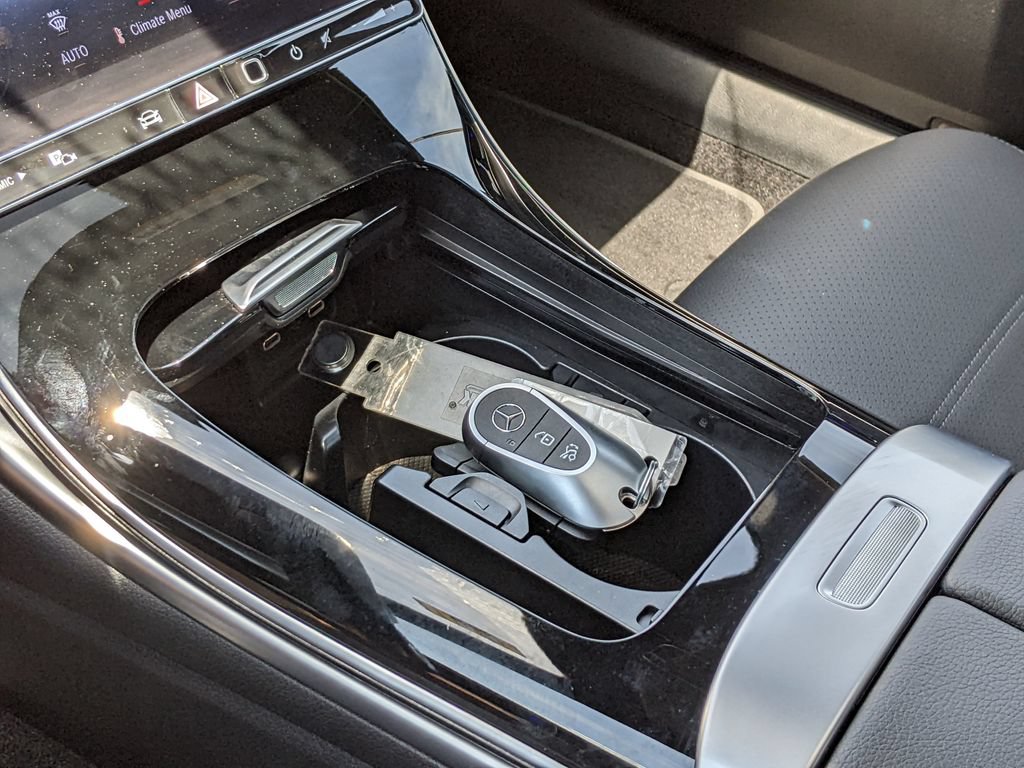 Used 2025 Mercedes-Benz C 300 4MATIC Sedan image 20