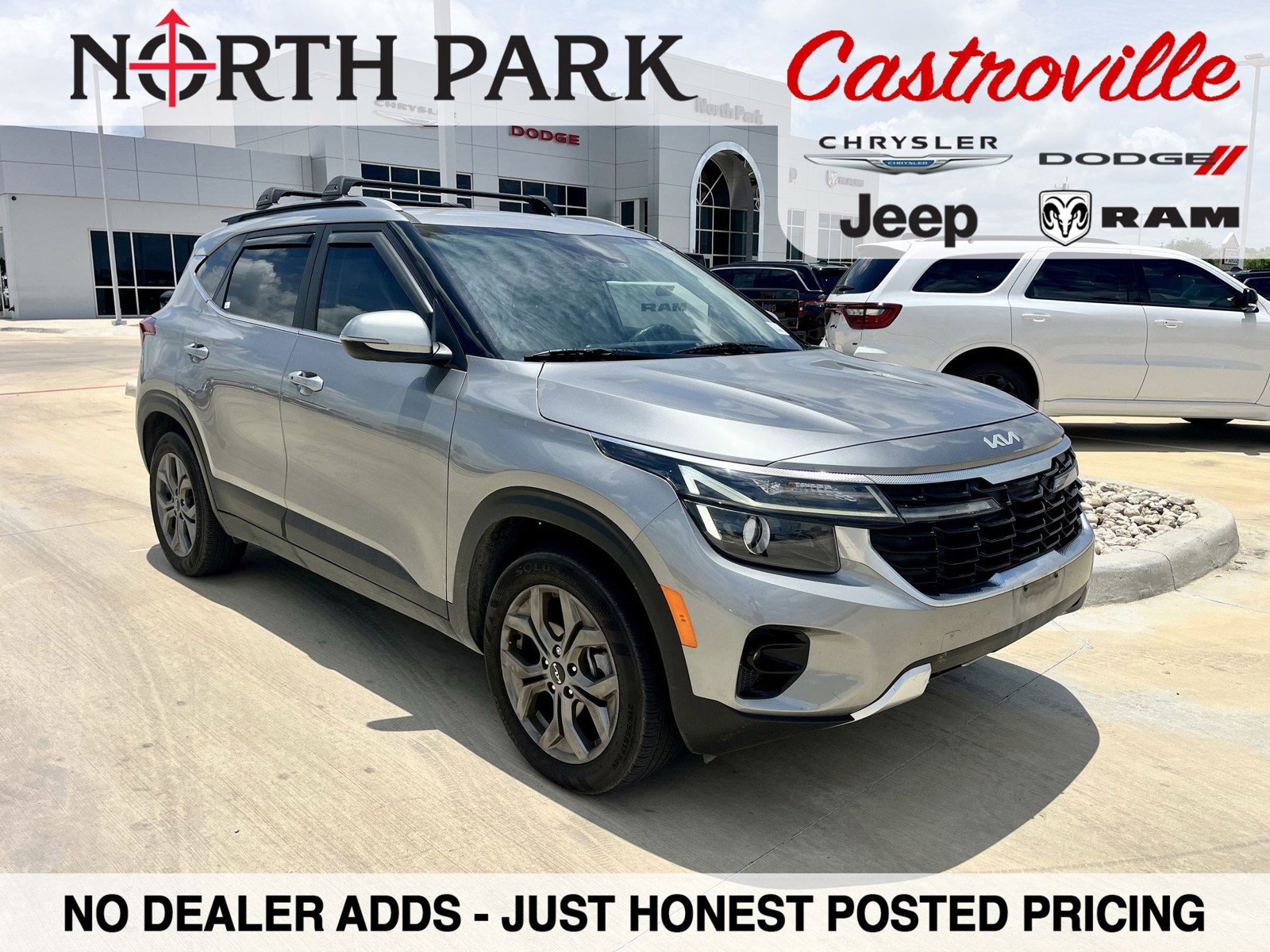 Used 2024 Kia Seltos S AWD/4WD image 1