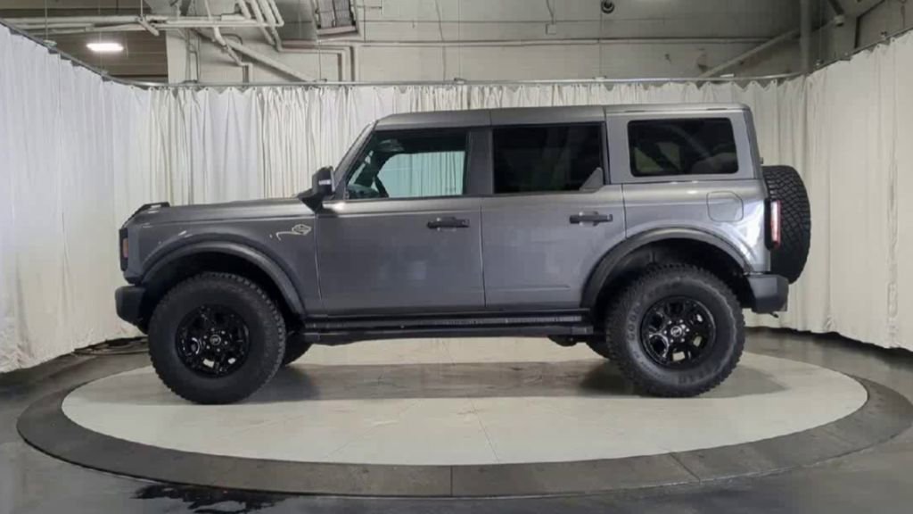 Used 2023 Ford Bronco Wildtrak AWD/4WD image 6