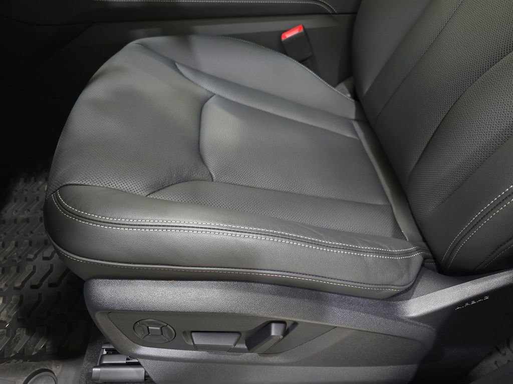 New 2026 Audi Q8 Premium Plus image 27