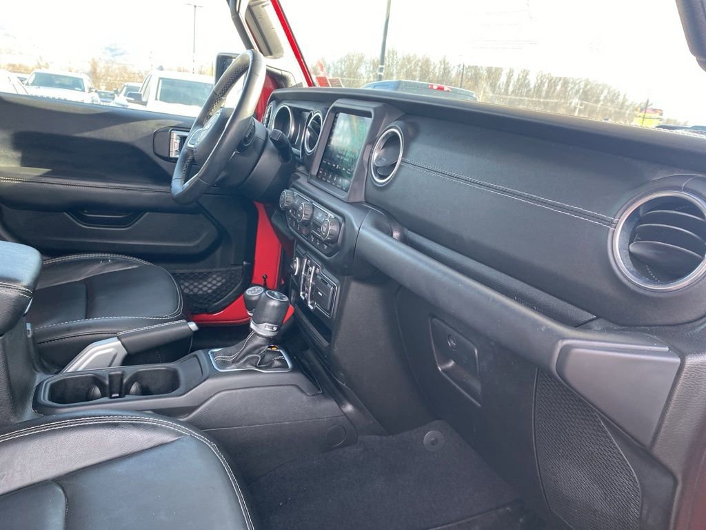 Certified 2019 Jeep Wrangler Unlimited Sahara image 9