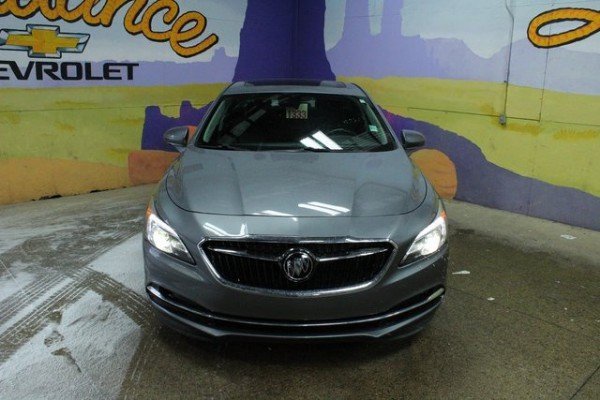 Used 2019 Buick LaCrosse Premium image 7