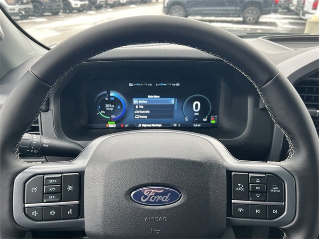 New 2025 Ford F150 Lightning XLT image 23